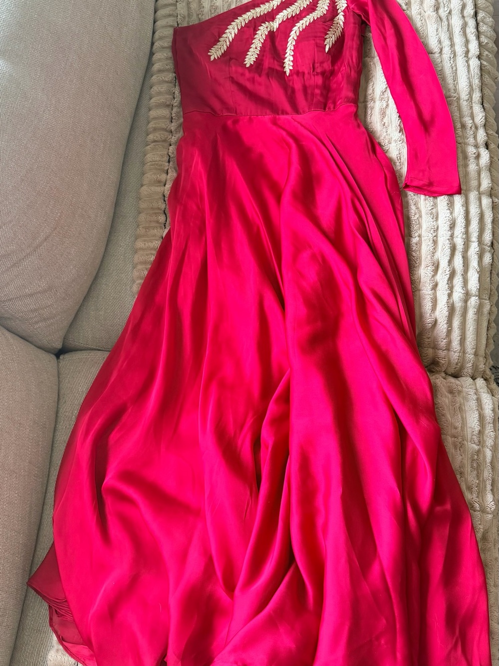 Elegant Women's Red Long Sleeve Maxi Dress